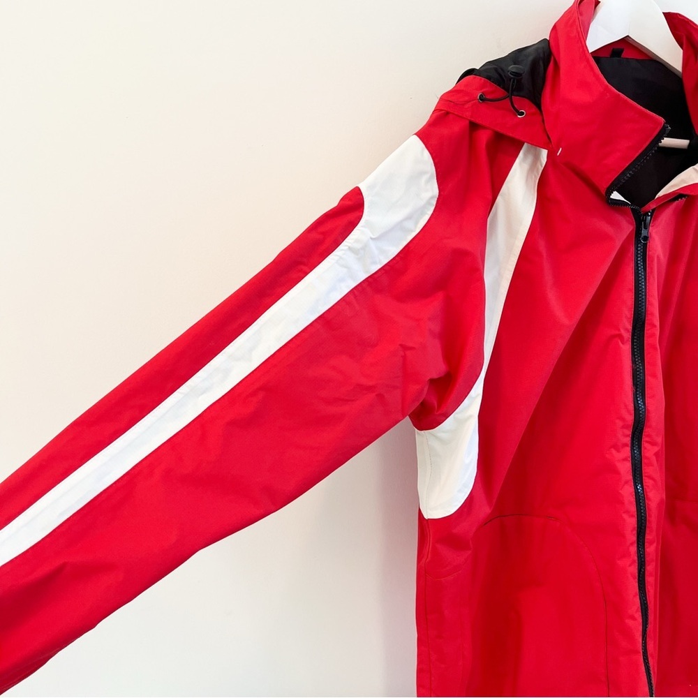 Omega Men’s Newport Red ColorBlock Waterproof Performance Shell Jacket Medium - Picture 3 of 10